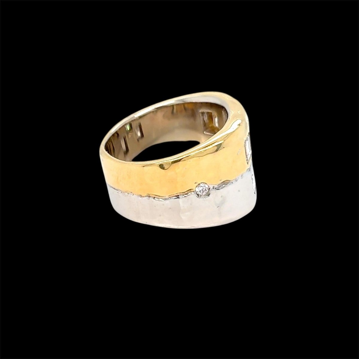 Bague Pharaon en or jaune et blanc avec diamant taille émeraude - Castafiore