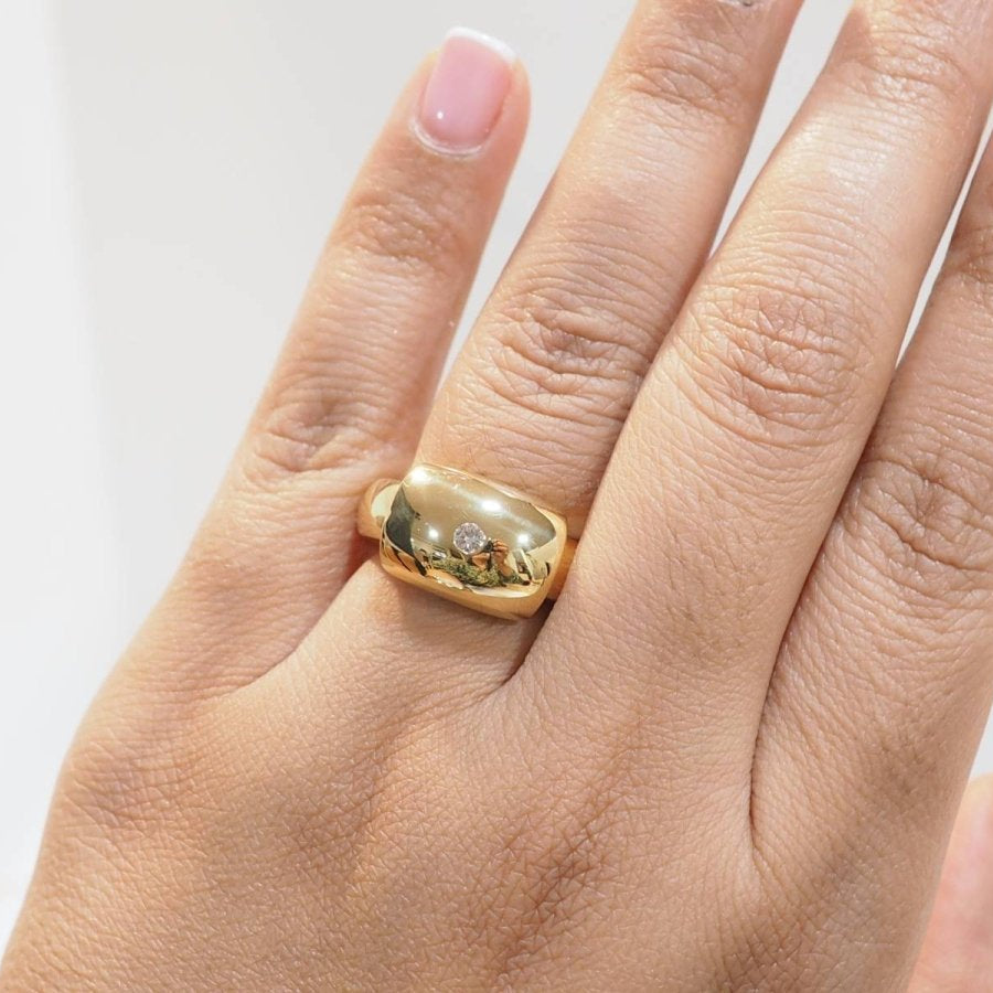 Bague Piaget en or jaune et diamant - Castafiore