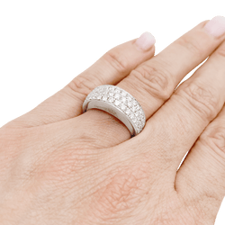 Bague PIGAET "Millennium" en or blanc et diamants - Castafiore