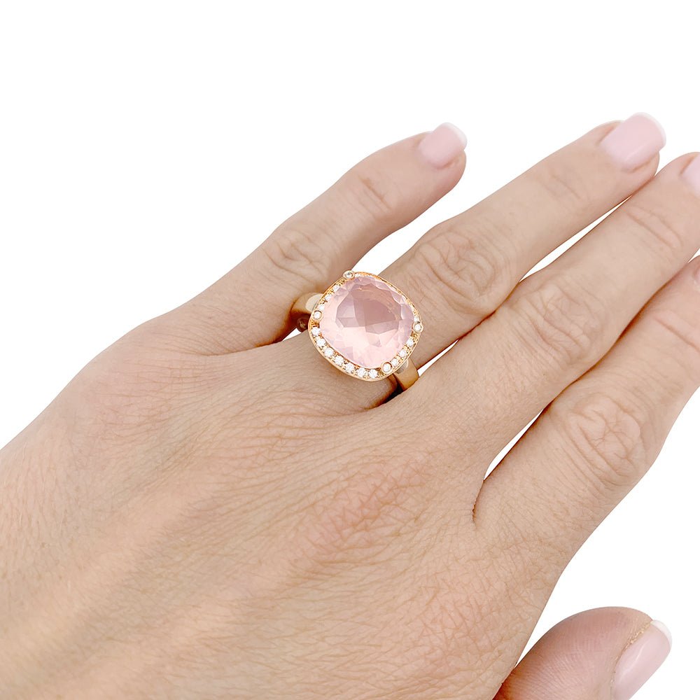 Bague POIRAY "Filles Antik" en or rose, quartz et diamants - Castafiore