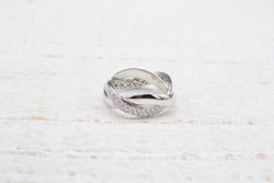 Bague Poiray "Tresse" diamants en or blanc 18k - Castafiore
