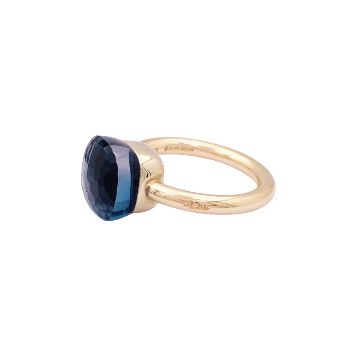 Bague Pomellato, « Nudo Classic», or blanc, or rose, topaze blue London. - Castafiore