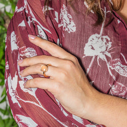 Bague POMELLATO "Nudo" en or rose et quartz - Castafiore