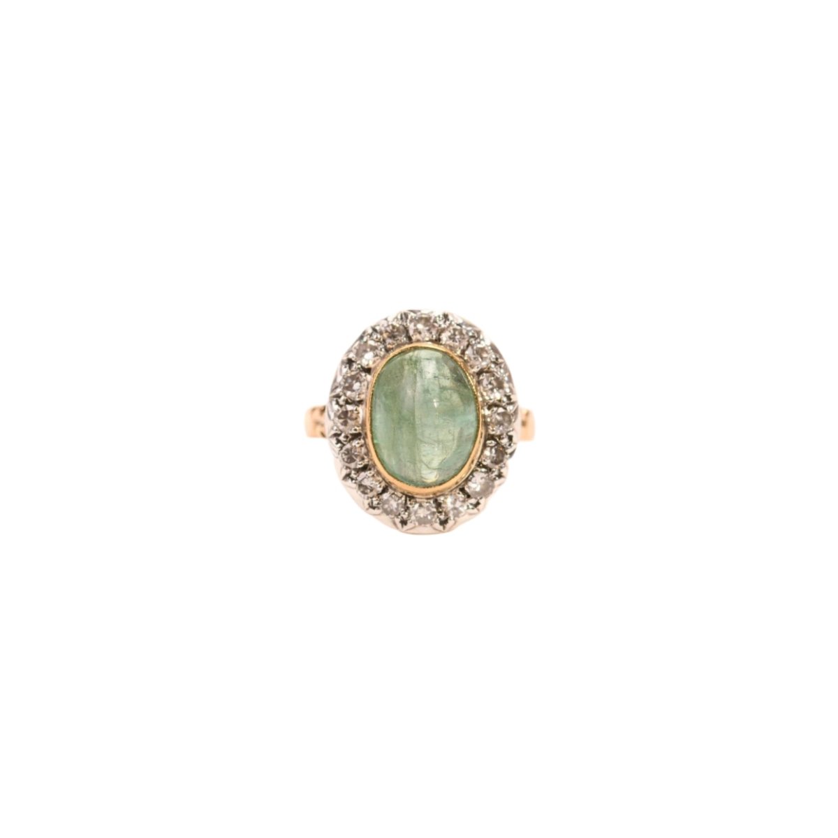 Bague pompadour émeraude cabochon et diamants en or - Castafiore