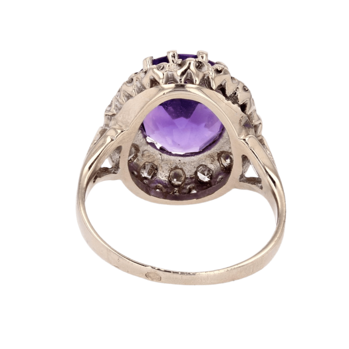 Bague Pompadour en or blanc, améthyste et diamants - Castafiore