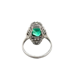 Bague Pompadour en or blanc, émeraude et diamants - Castafiore