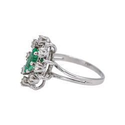 Bague Pompadour en or blanc, émeraude et diamants - Castafiore