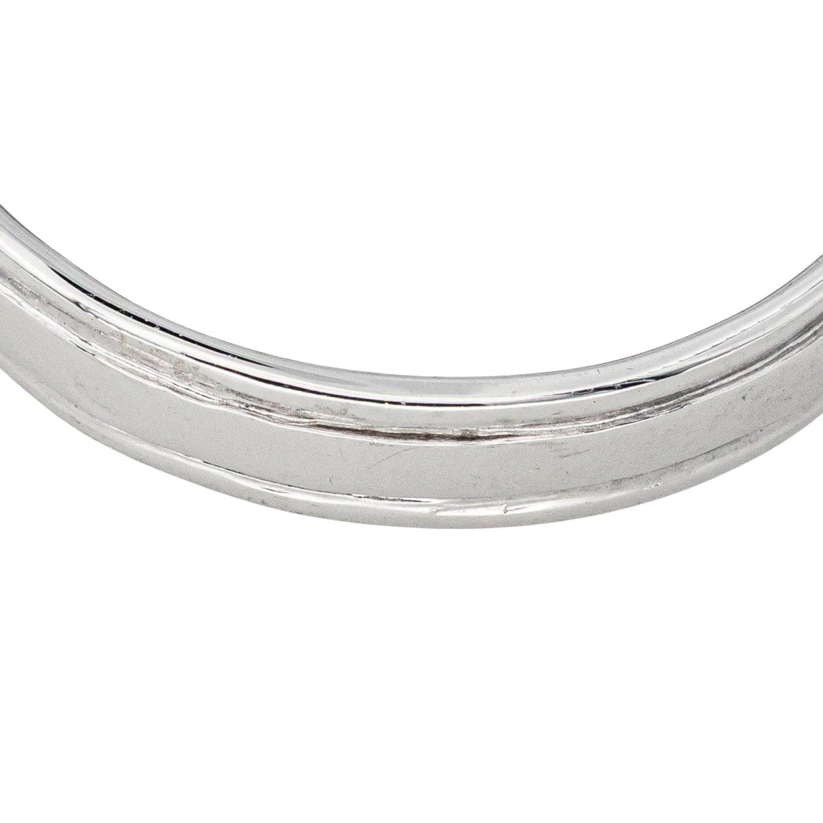 Bague Pompadour en or blanc, émeraude et diamants - Castafiore