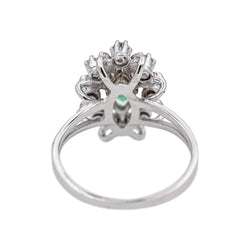 Bague Pompadour en or blanc, émeraude et diamants - Castafiore
