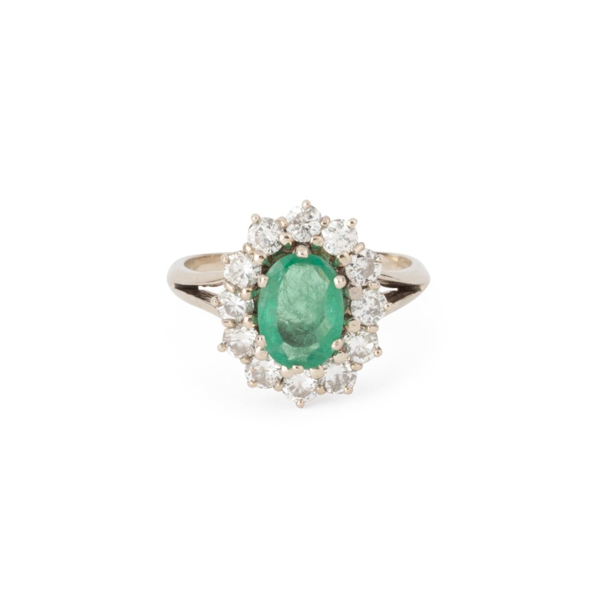 Bague Pompadour en or blanc émeraude et diamants - Castafiore