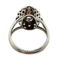 Bague Pompadour en or blanc et diamants - Castafiore