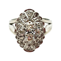 Bague Pompadour en or blanc et diamants - Castafiore