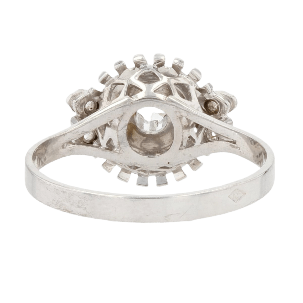 Bague Pompadour en or blanc et saphirs - Castafiore