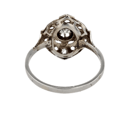 Bague Pompadour en or blanc, platine et diamants - Castafiore