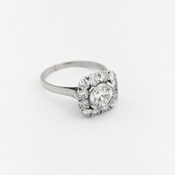 Bague Pompadour en or blanc Platine et diamants - Castafiore