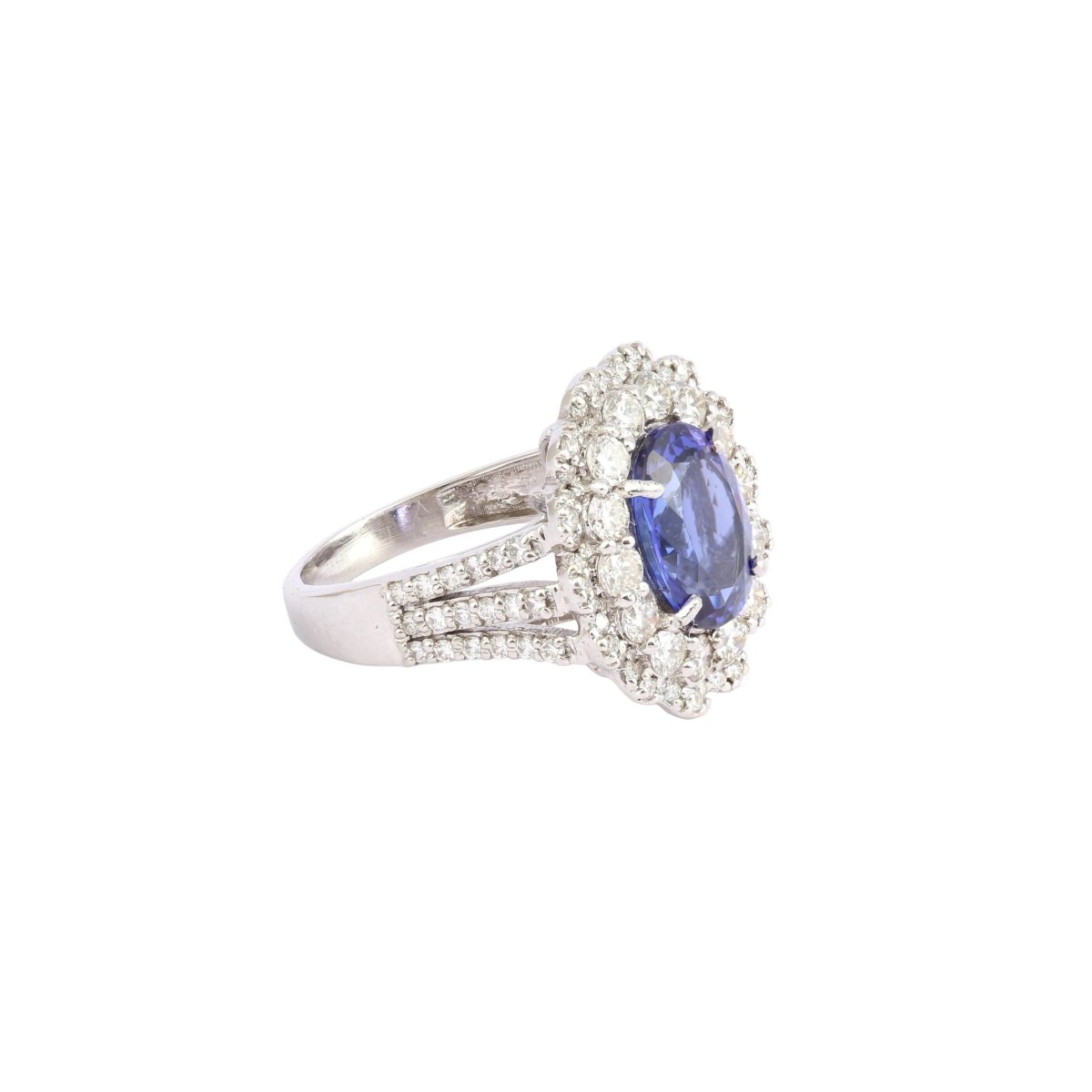 Bague Pompadour en or blanc, tanzanite, et diamants - Castafiore