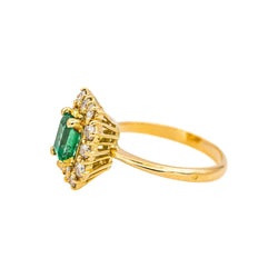 Bague Pompadour en or jaune, émeraude et diamants - Castafiore