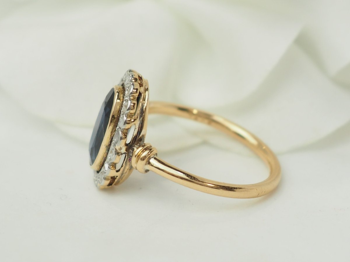 Bague Pompadour en or jaune et diamants - Castafiore