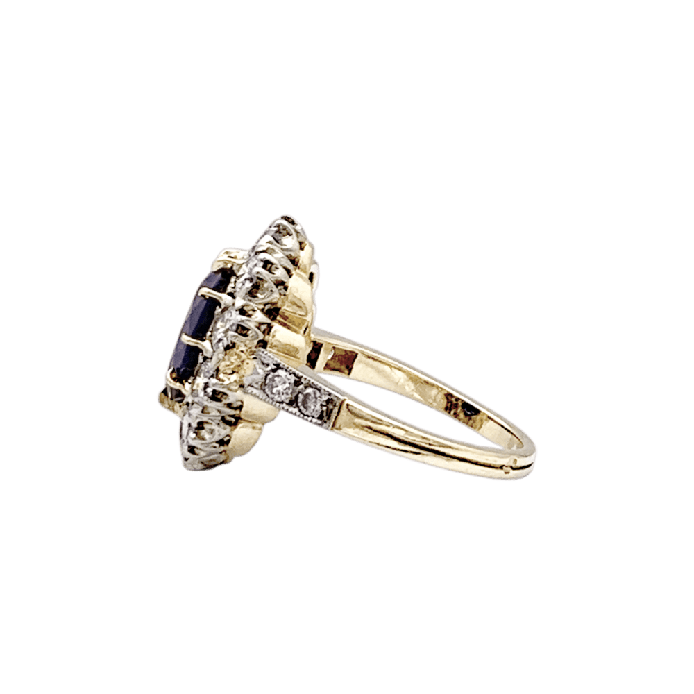 Bague Pompadour en or jaune, or blanc, saphir et diamants - Castafiore