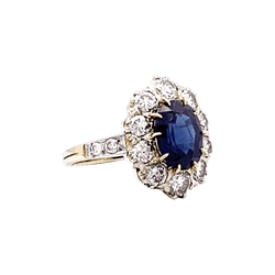 Bague Pompadour en or jaune, or blanc, saphir et diamants - Castafiore