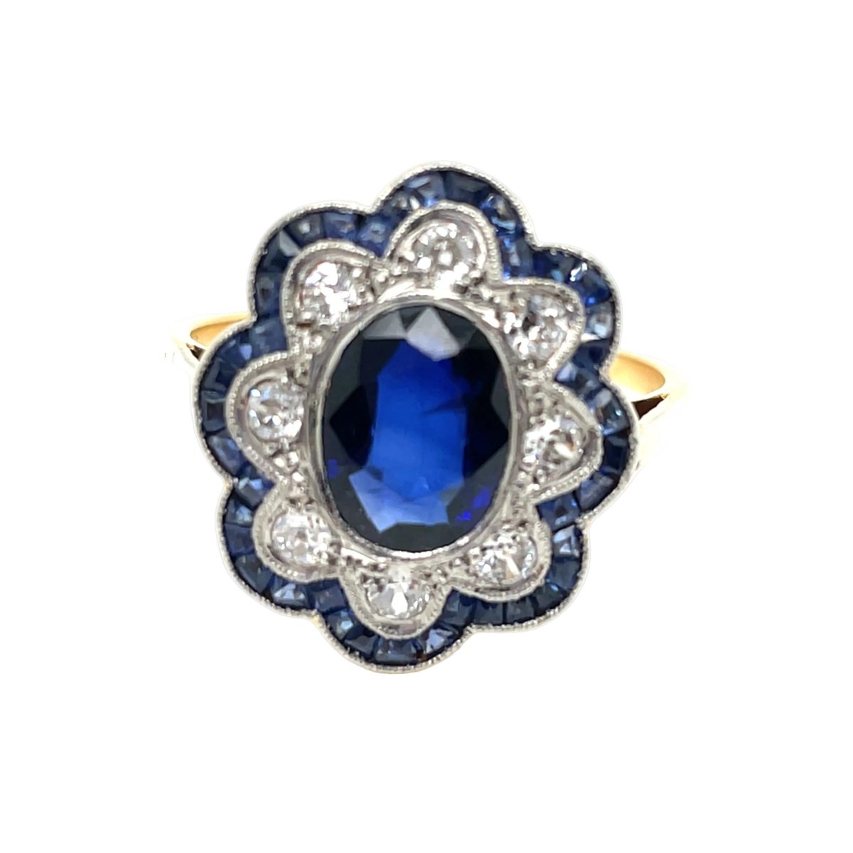 Bague Pompadour en or jaune, or blanc, saphirs et diamants - Castafiore