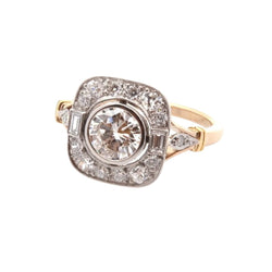 Bague Pompadour en or jaune, platine et diamants - Castafiore