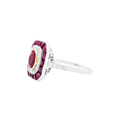 Bague Pompadour en or jaune, platine, rubis et diamants - Castafiore