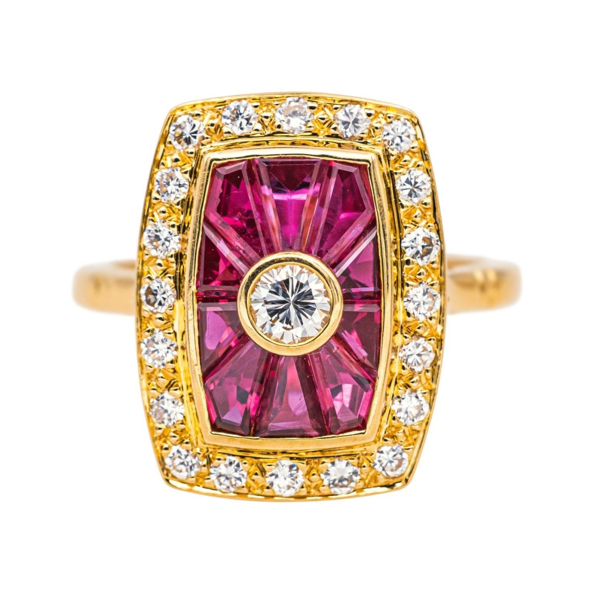 Bague Pompadour en or jaune, rubis et diamants - Castafiore
