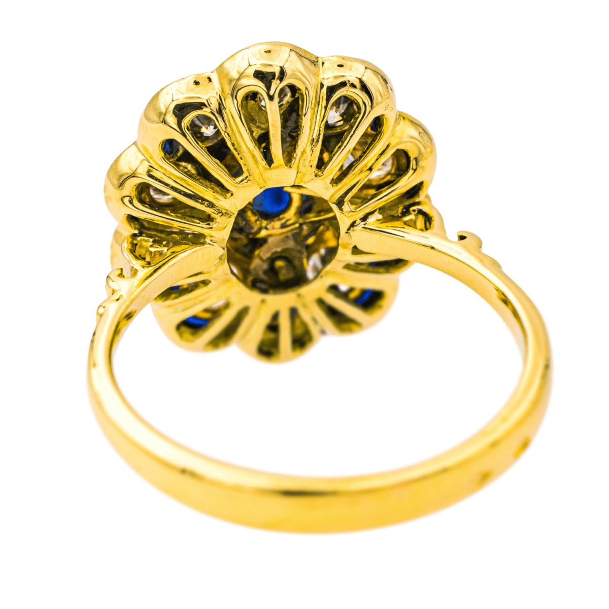 Bague Pompadour en or jaune, saphir et diamants - Castafiore