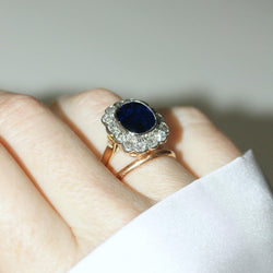 Bague Pompadour en or rose, saphir, et diamants - Castafiore