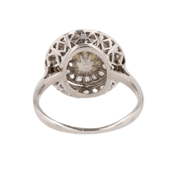 Bague Pompadour en platine, perle et diamants - Castafiore
