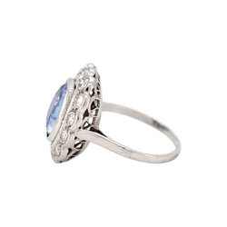 Bague Pompadour en platine, saphir et diamants - Castafiore