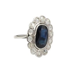 Bague Pompadour en platine, saphir et diamants - Castafiore