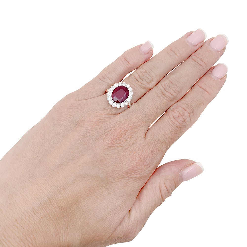 Bague Pompadour en rubis, platine, or blanc, diamant - Castafiore