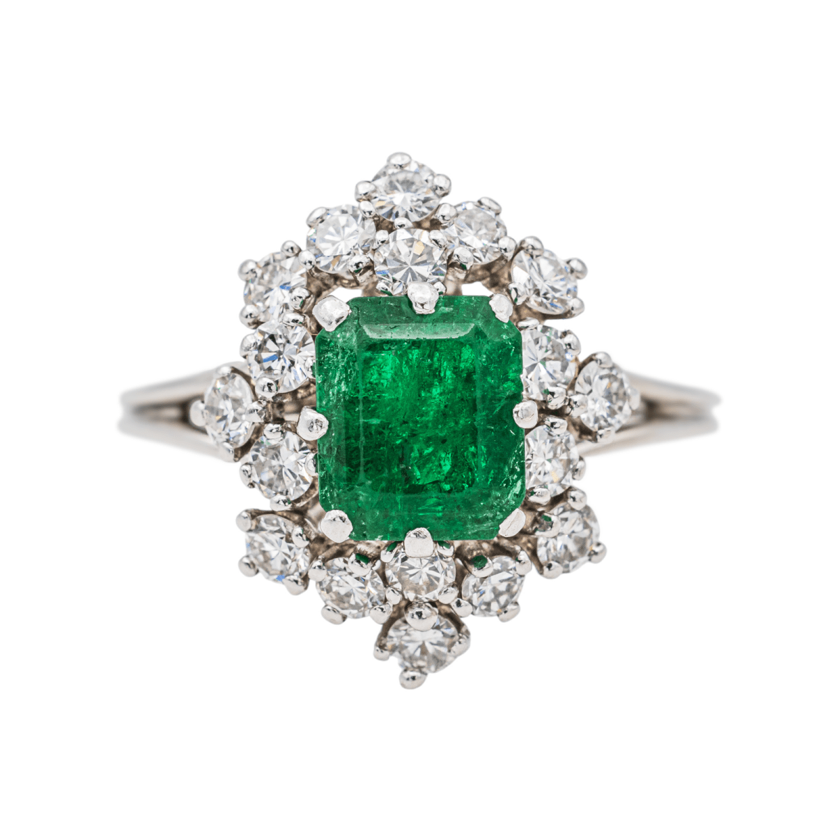 Bague Pompadour Or Blanc avec Émeraude et Diamants - Castafiore