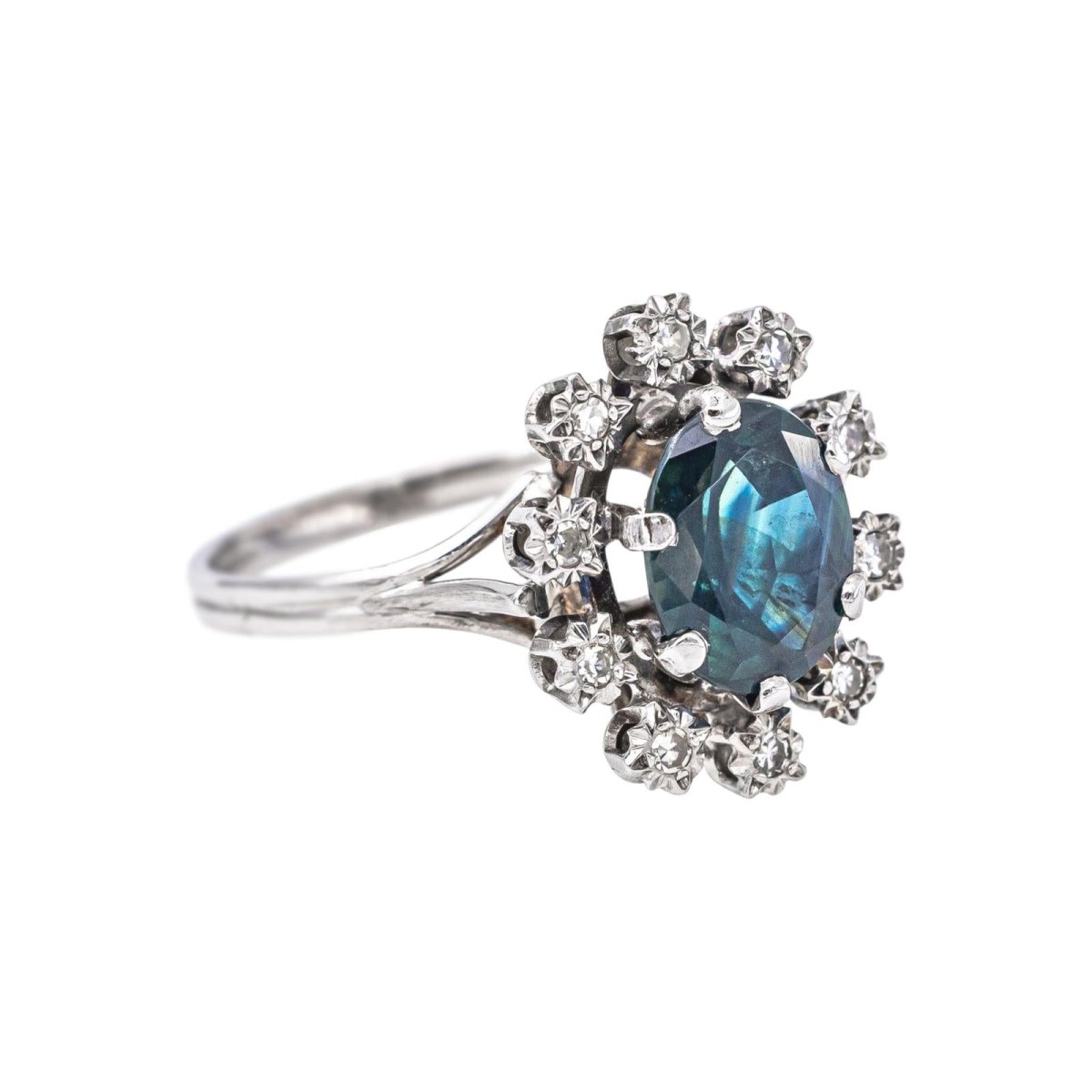 Bague Pompadour Or blanc Saphir - Castafiore
