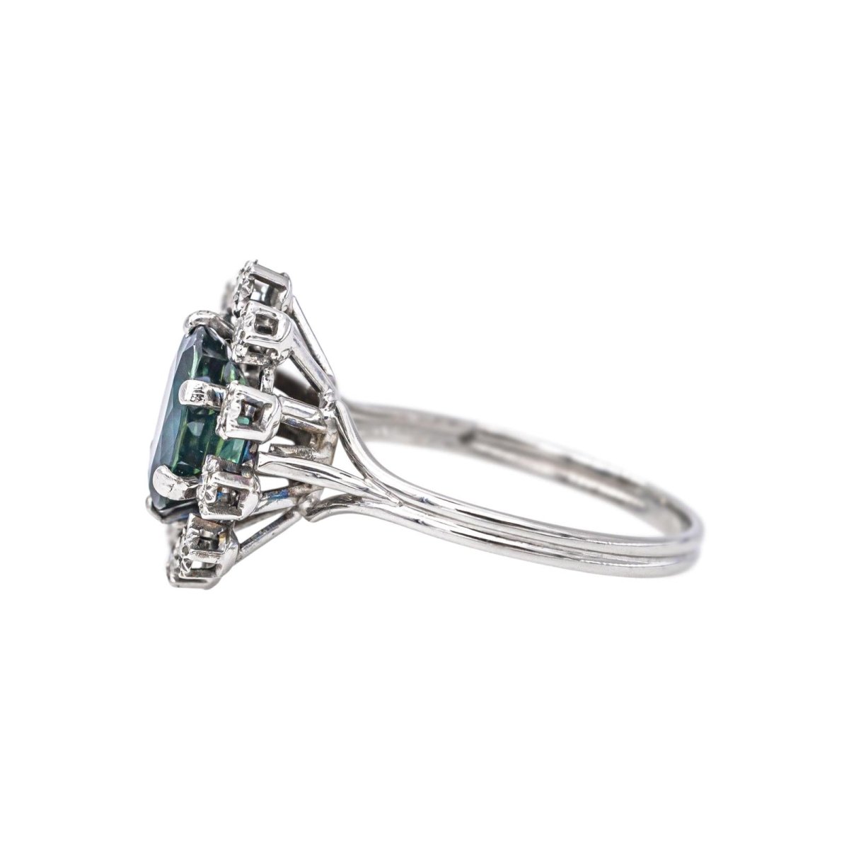 Bague Pompadour Or blanc Saphir - Castafiore