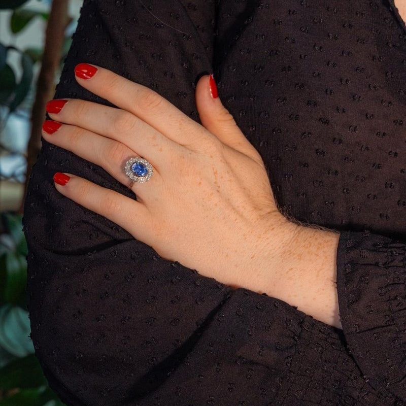 Bague Pompadour Or blanc Saphir - Castafiore