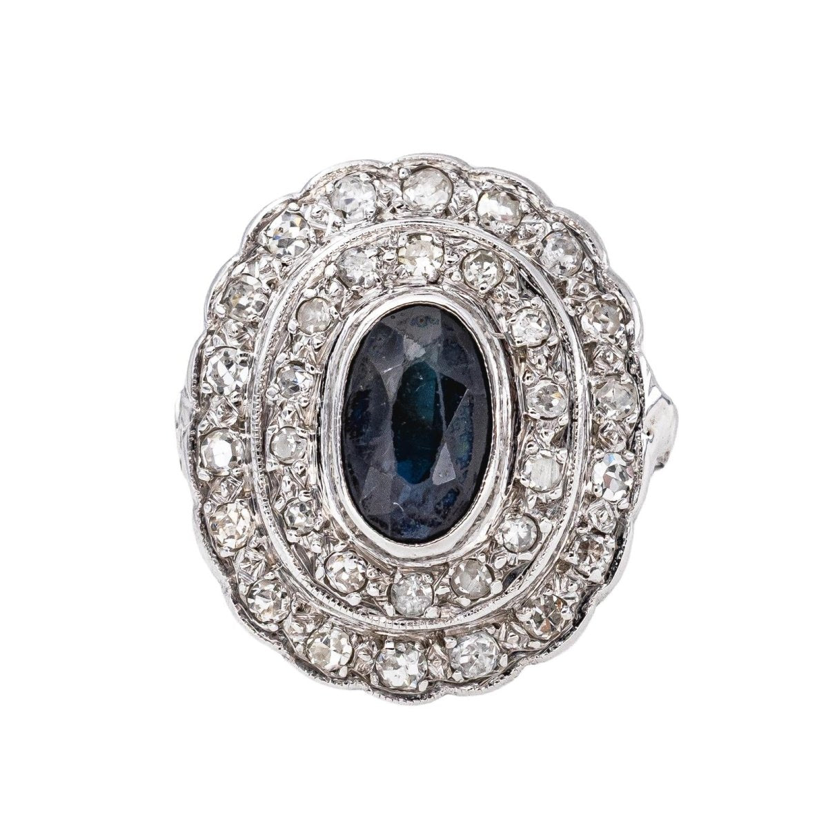 Bague Pompadour Or blanc Saphir - Castafiore