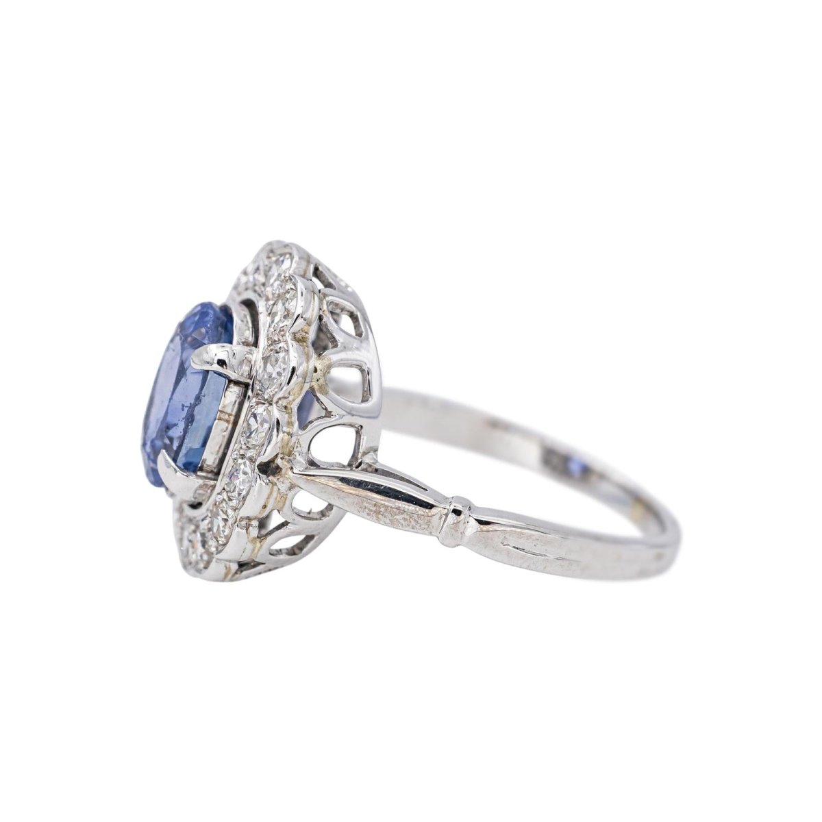 Bague Pompadour Or blanc Saphir - Castafiore