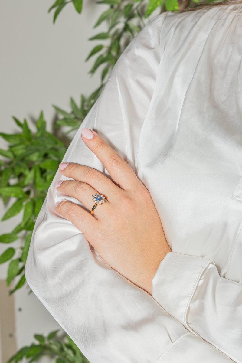 Bague Pompadour Or jaune Saphir - Castafiore