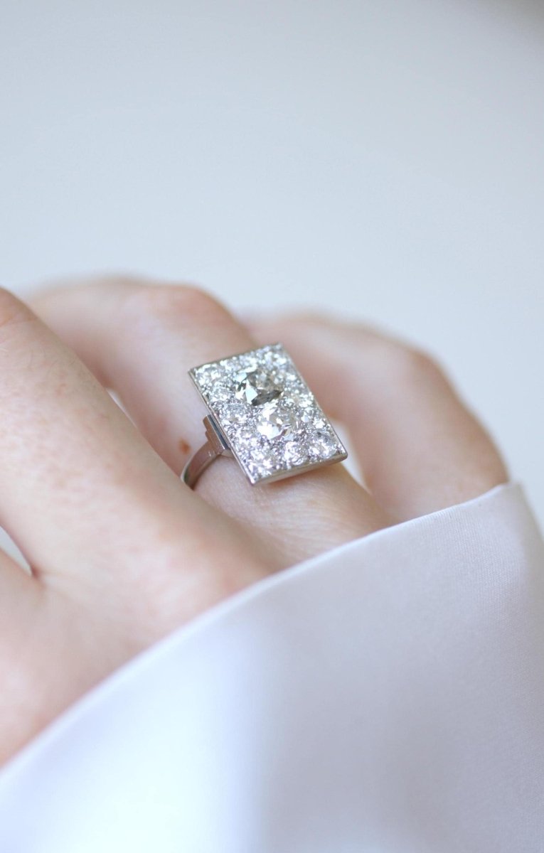 Bague Rectangulaire Art Déco Diamants 3,50 Cts - Castafiore
