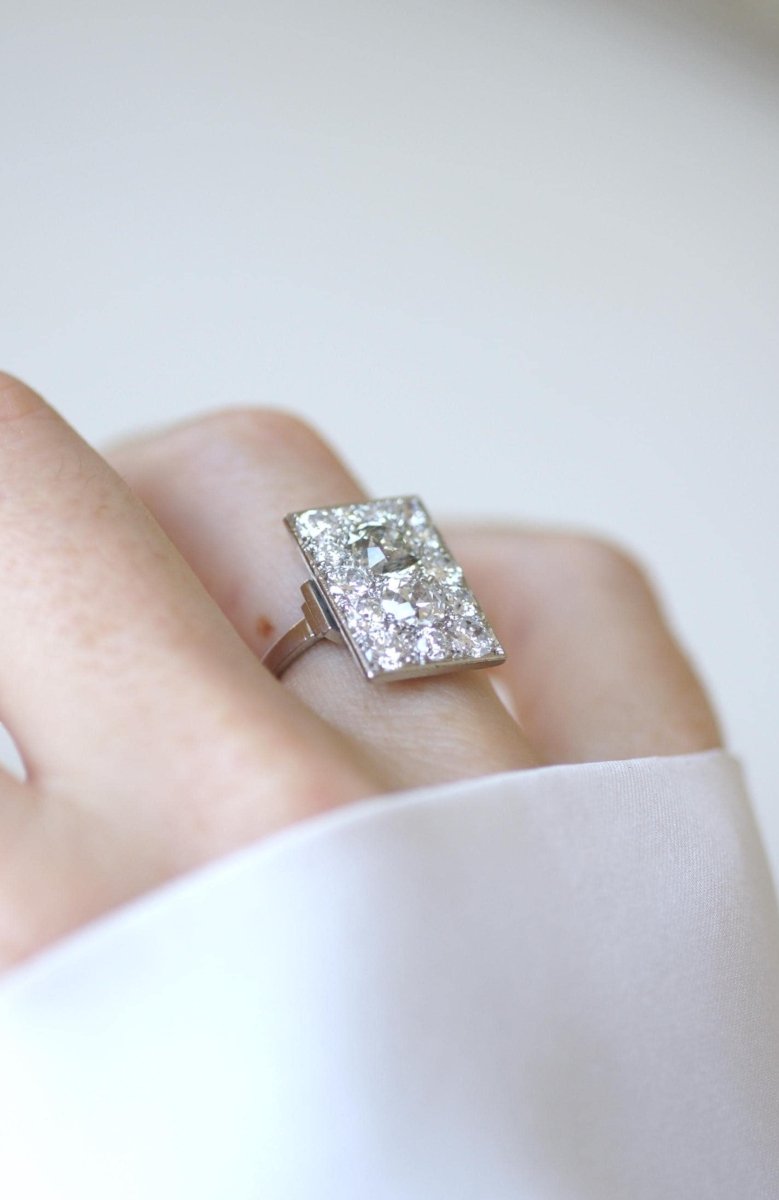 Bague Rectangulaire Art Déco Diamants 3,50 Cts - Castafiore