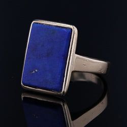 Ring antique rectangular lapis lazuli and gold
