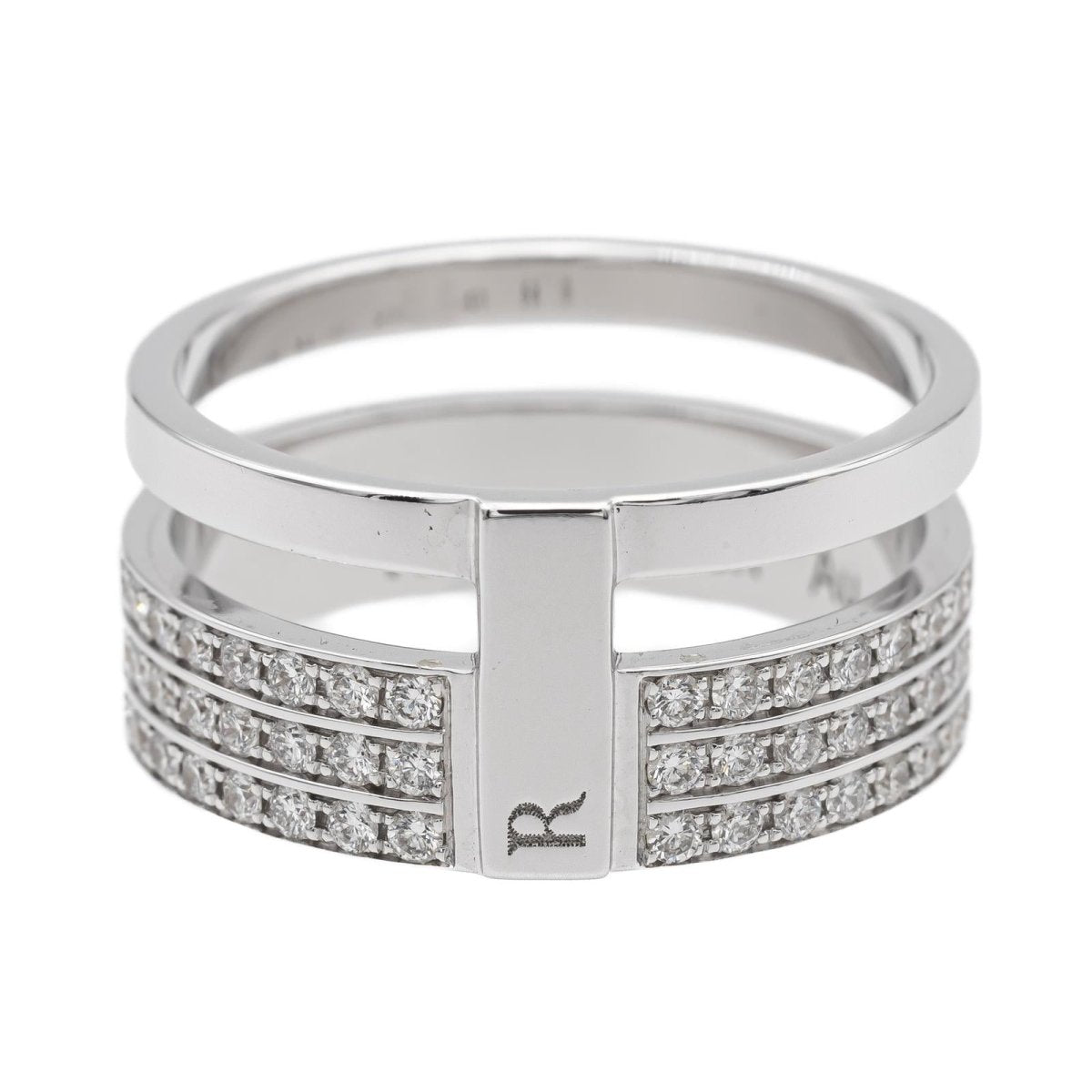 Bague REPOSSI "Berbère" en or blanc et diamants - Castafiore