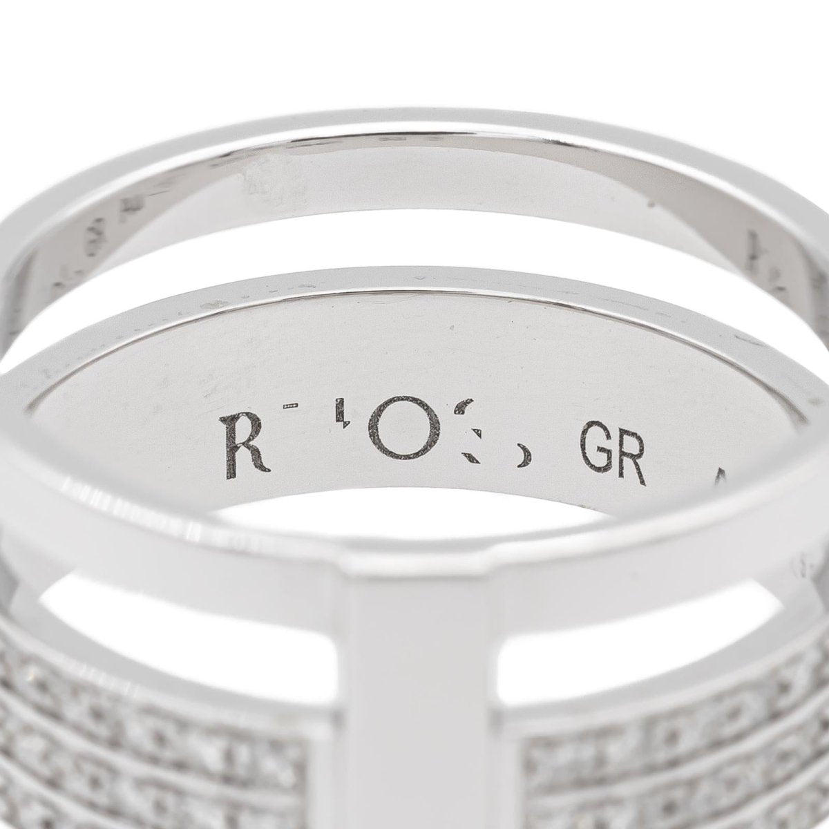 Bague REPOSSI "Berbère" en or blanc et diamants - Castafiore