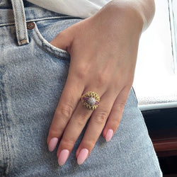 Bague retro années 60 texturée or jaune 750, diamants environ 0.40 carats et rubis environ 0.50 carats - Castafiore