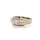 BAGUE RIVIERE DES ANNEES 40, DIAMANTS ET OR BLANC - Castafiore