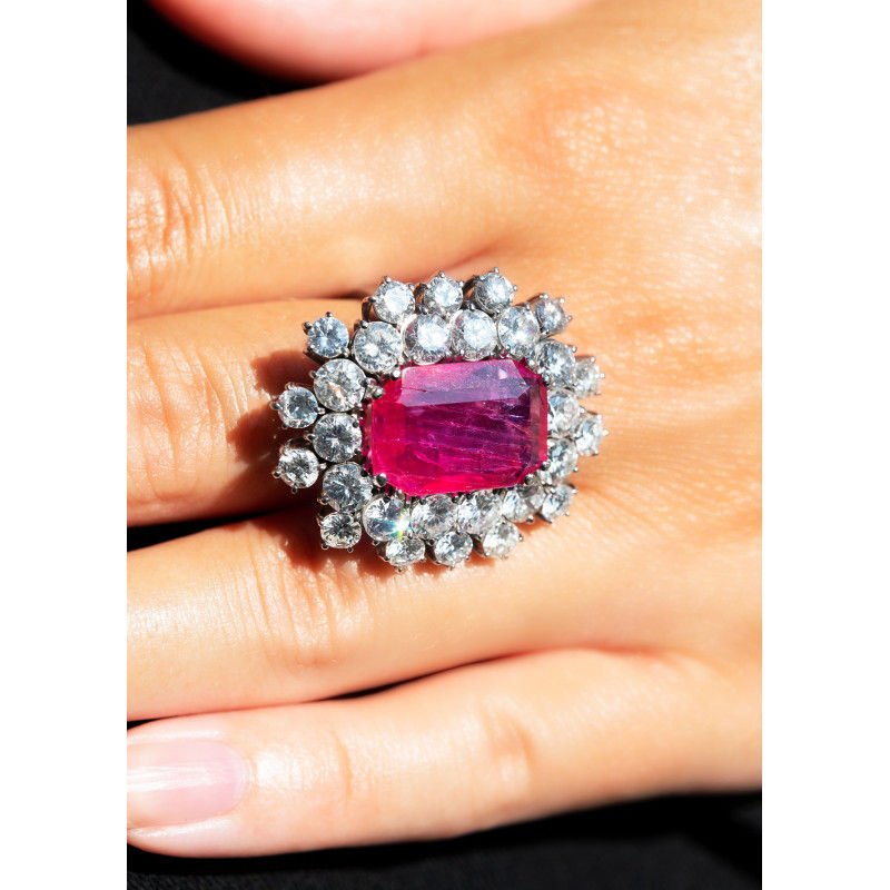 Bague Rubis Birman Non ChauffÃ©e et Diamants - Castafiore