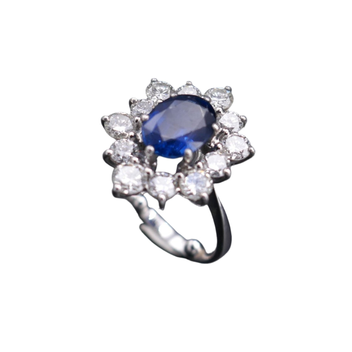 Bague Saphir 2,92 carats Et Diamants 1,80 carat. - Castafiore